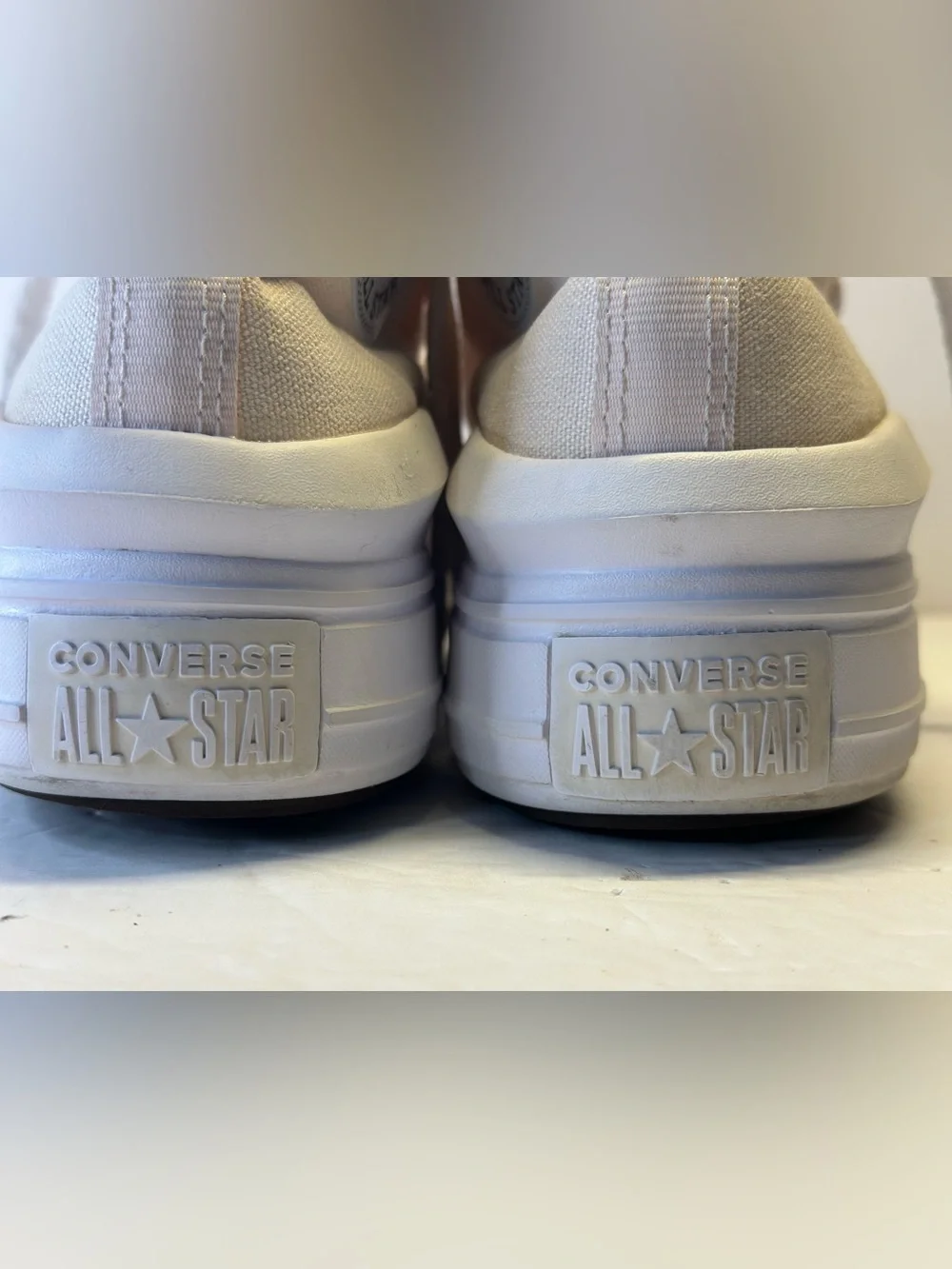 Converse stylish platform